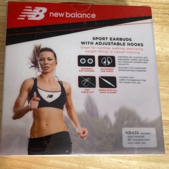 New Balance Sport earbuds with adjustable hooks. New in box.Great for exercise - Picture 2 of 3
